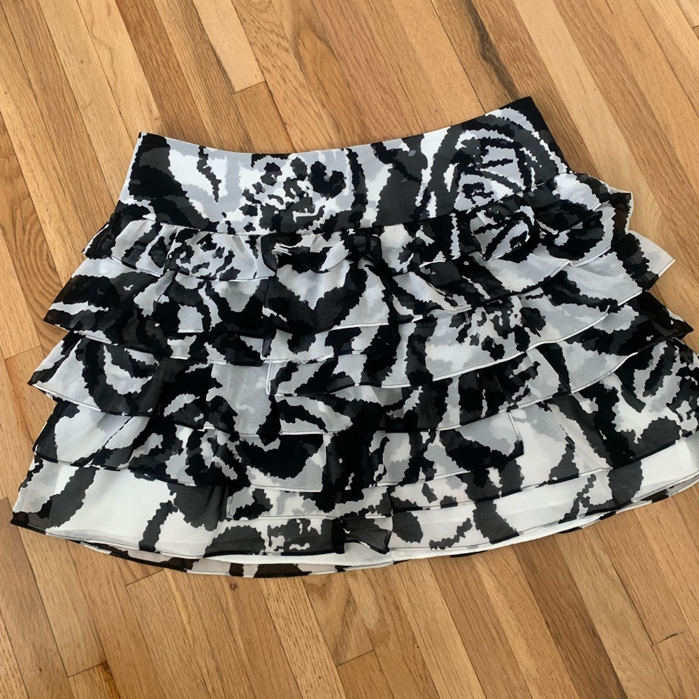 Express Ruffle Skirt
